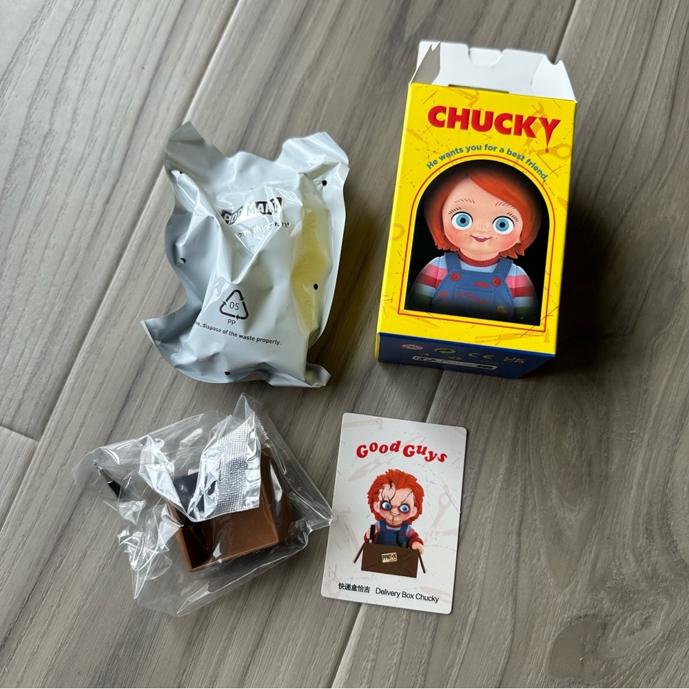 Pop Mart Chucky DELIVERY BOX CHUCKY